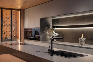 Porcelain vs Quartz Countertops: Which Should You Choose?